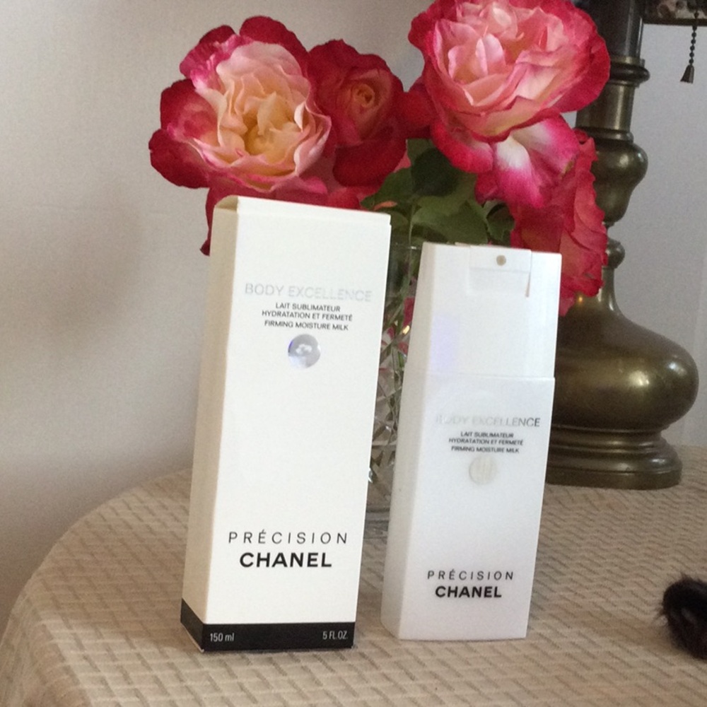 CHANEL Précision Body Excellence Firming Moisture Milk - White